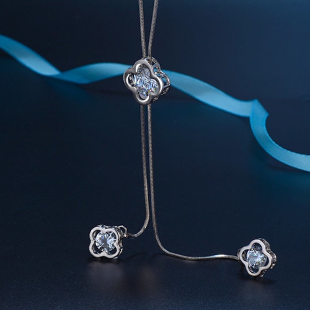 NEW 925 Sterling Silver Diamond Clover Necklace - Picture 6 of 8